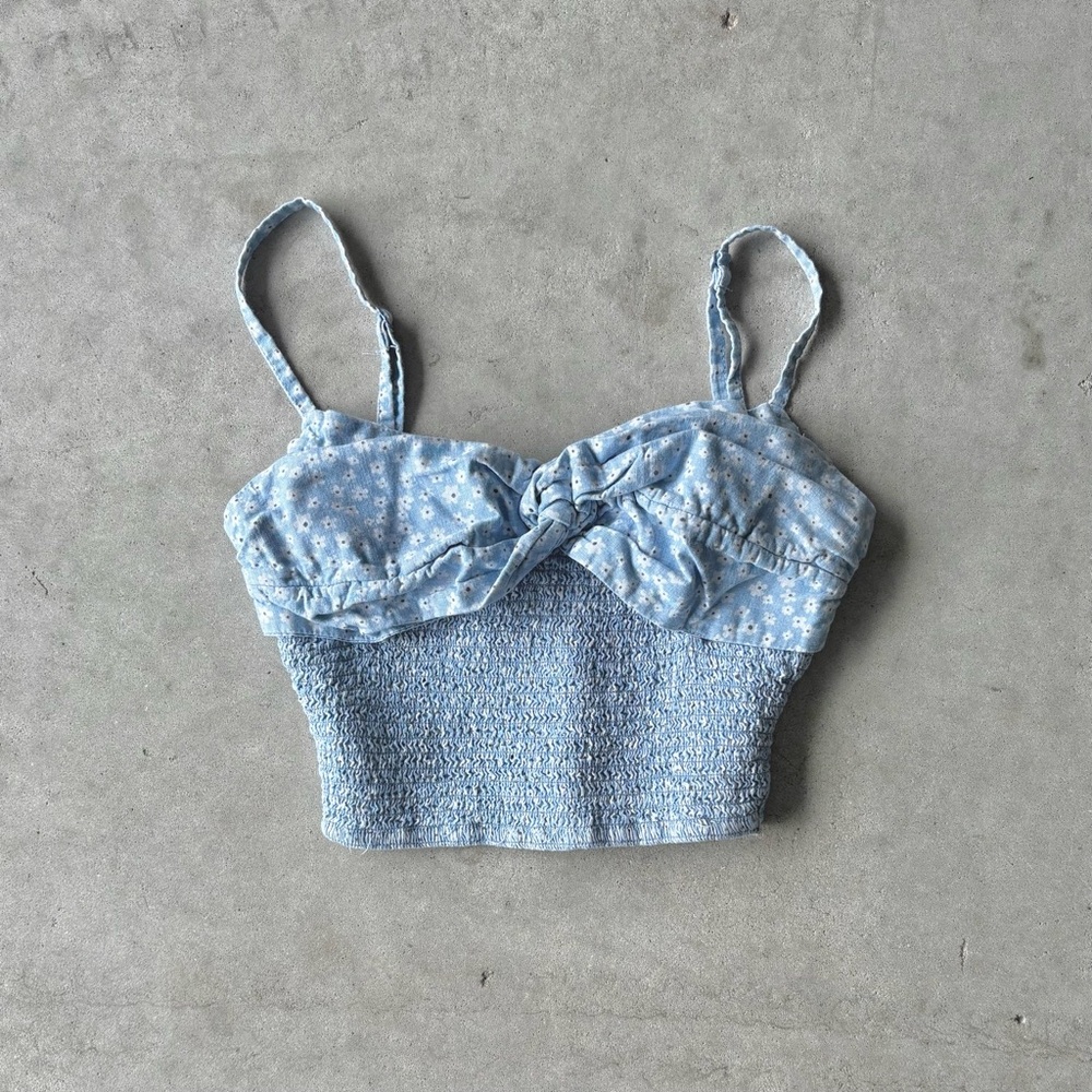 American Eagle blue floral tank top